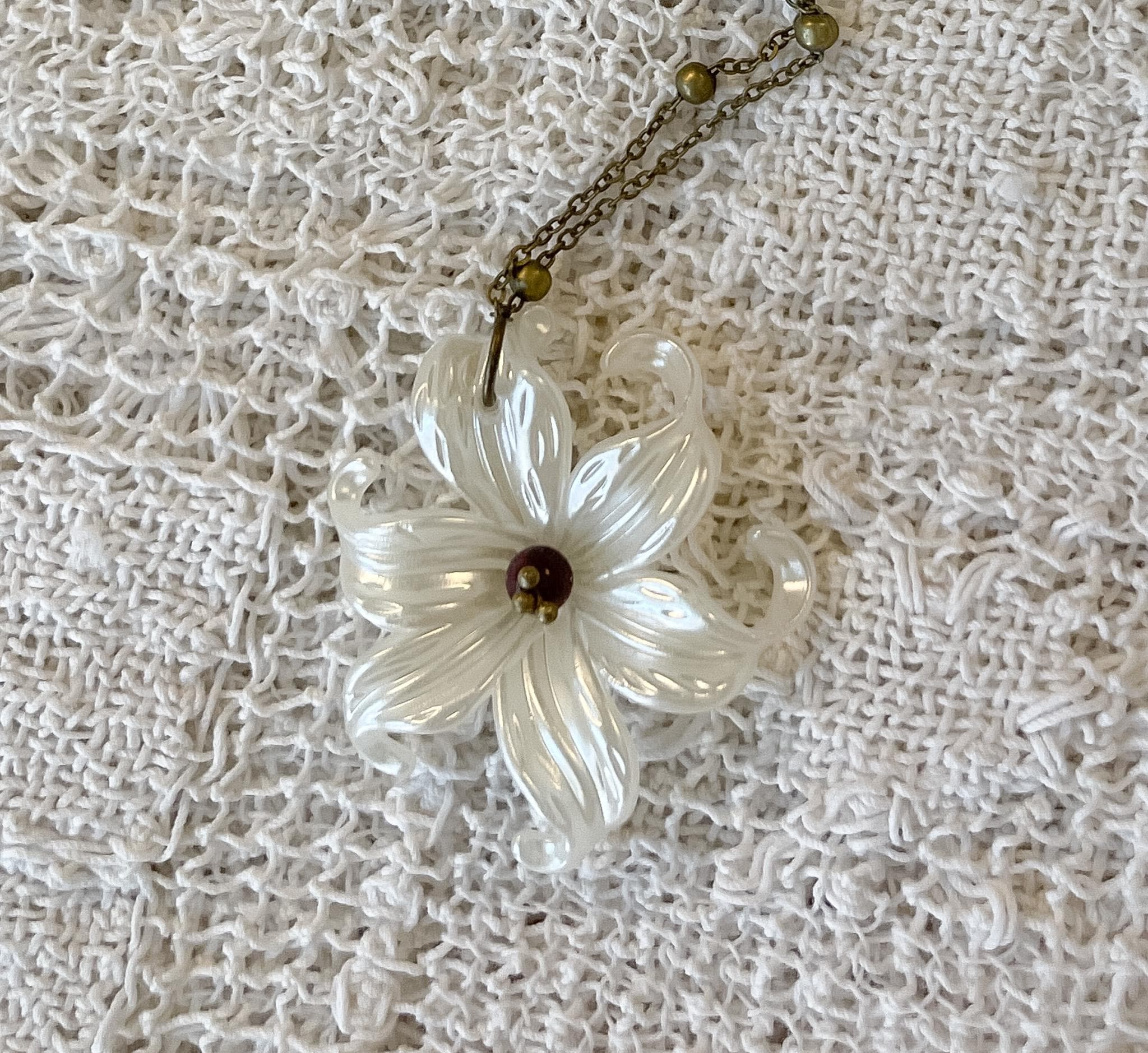 Vintage Inspired Bronze Chain White Lily Pendant Necklace – Art Nouveau Floral Jewelry