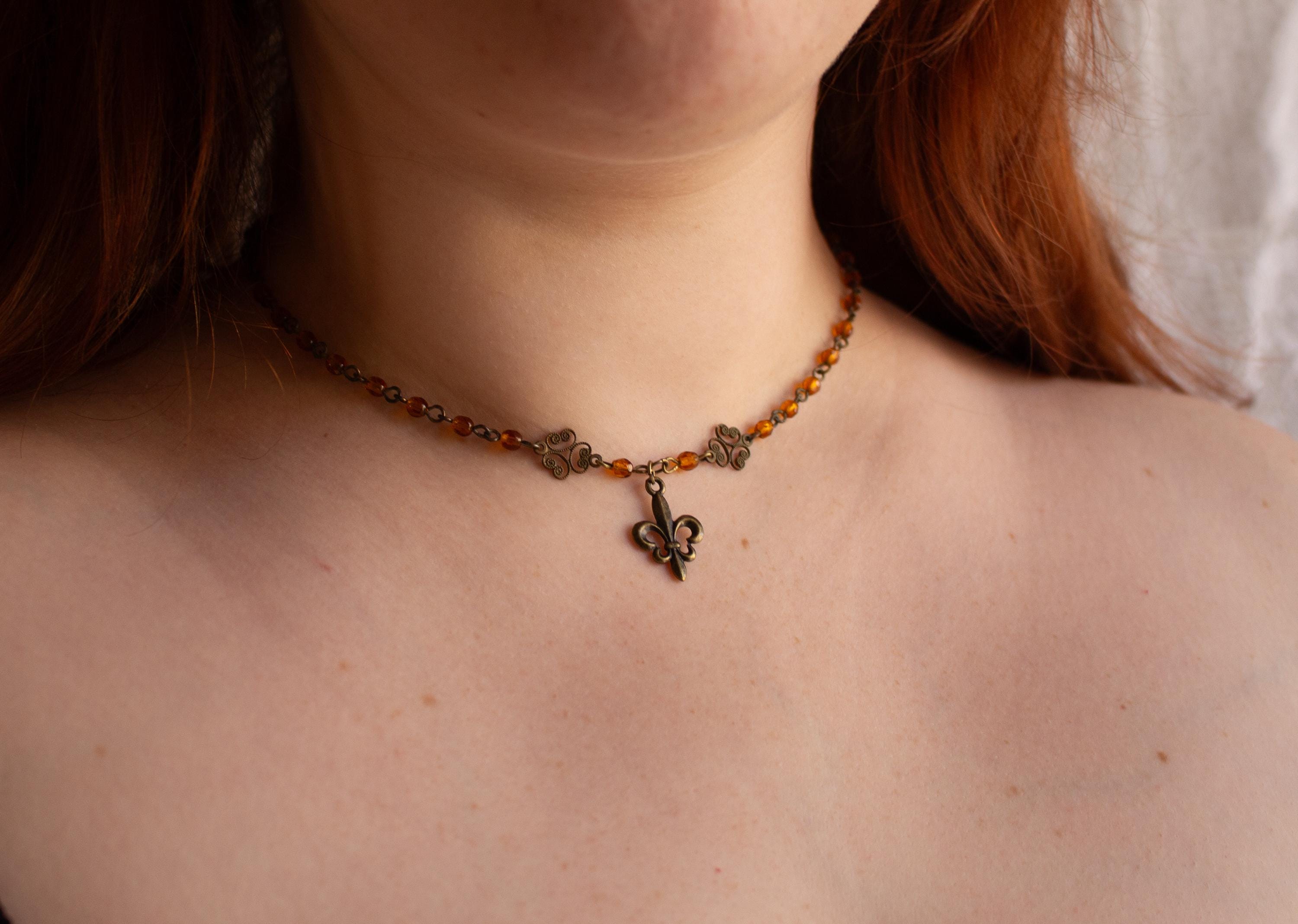 Fleur-de-Lis Beaded Necklace – Vintage Inspired Handmade Pendant with Bronze Filigree