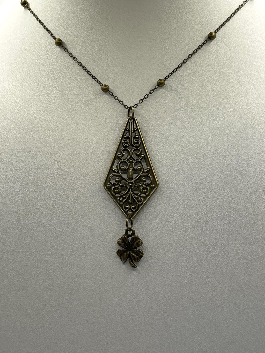 Vintage-Inspired Bronze Filigree Clover Pendant Necklace - Art Nouveau, Boho, Gothic, Lucky Charm Jewelry