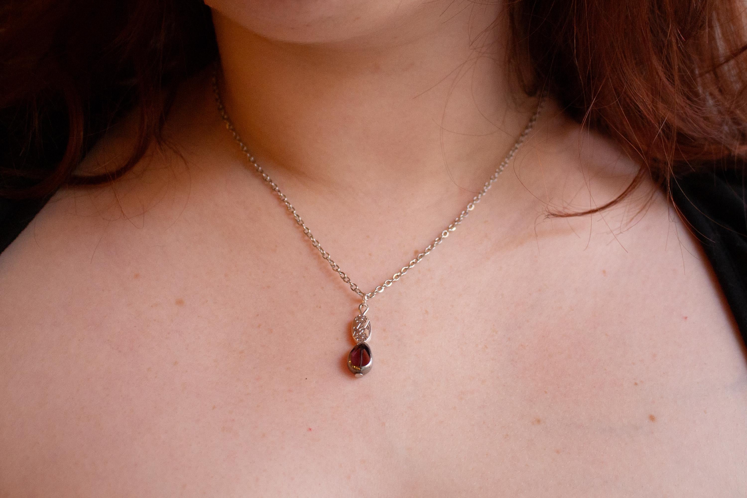 Vintage Inspired Sterling Silver Necklace ⋆ Purple Glass Bead Pendant with Sterling Silver Alloy Flower Bead