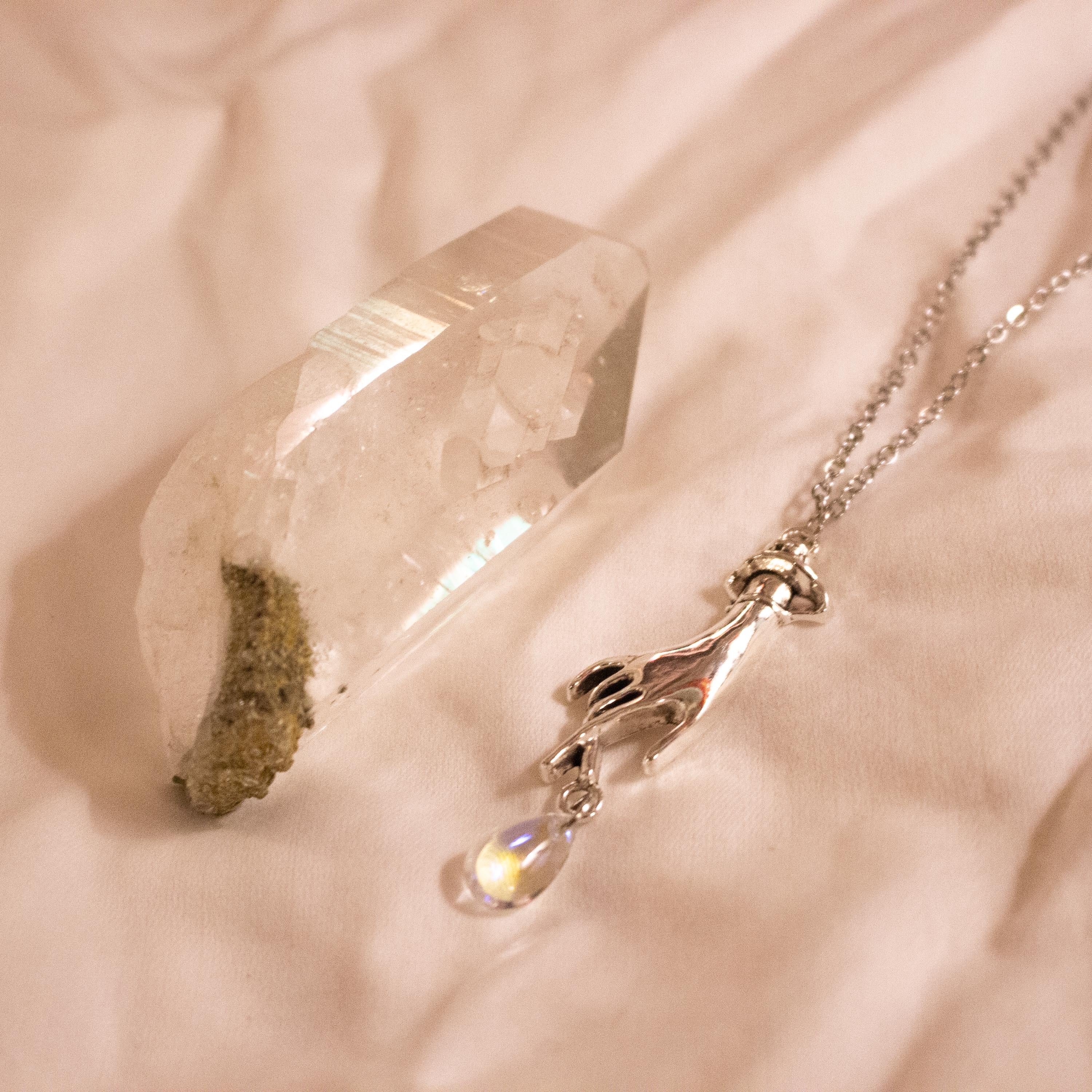 Vintage Inspired Sterling Silver Necklace ⋆ Hand Pendant with Iridescent Drop Bead