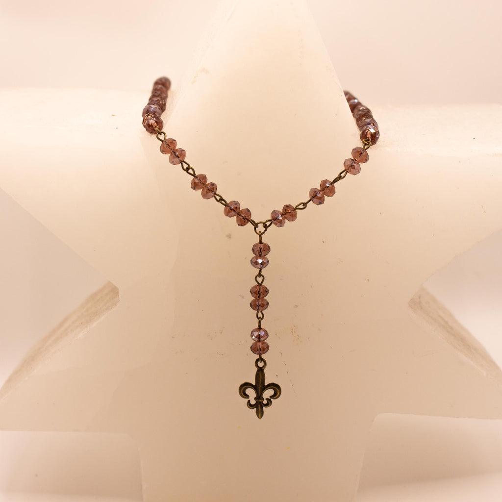 Light Purple Beaded Fleur-de-Lis Necklace ⋆ Vintage Inspired