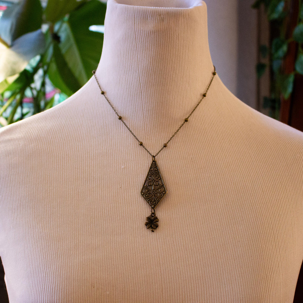 Vintage-Inspired Bronze Filigree Clover Pendant Necklace - Art Nouveau, Boho, Gothic, Lucky Charm Jewelry