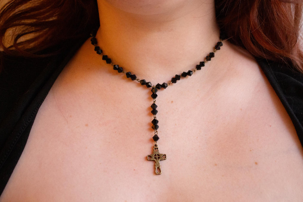 Vintage Inspired Black Glass Beaded Rosary Necklace ⋆ Bronze Cross Pendant Drop ⋆ Gothic Victorian Statement Jewelry