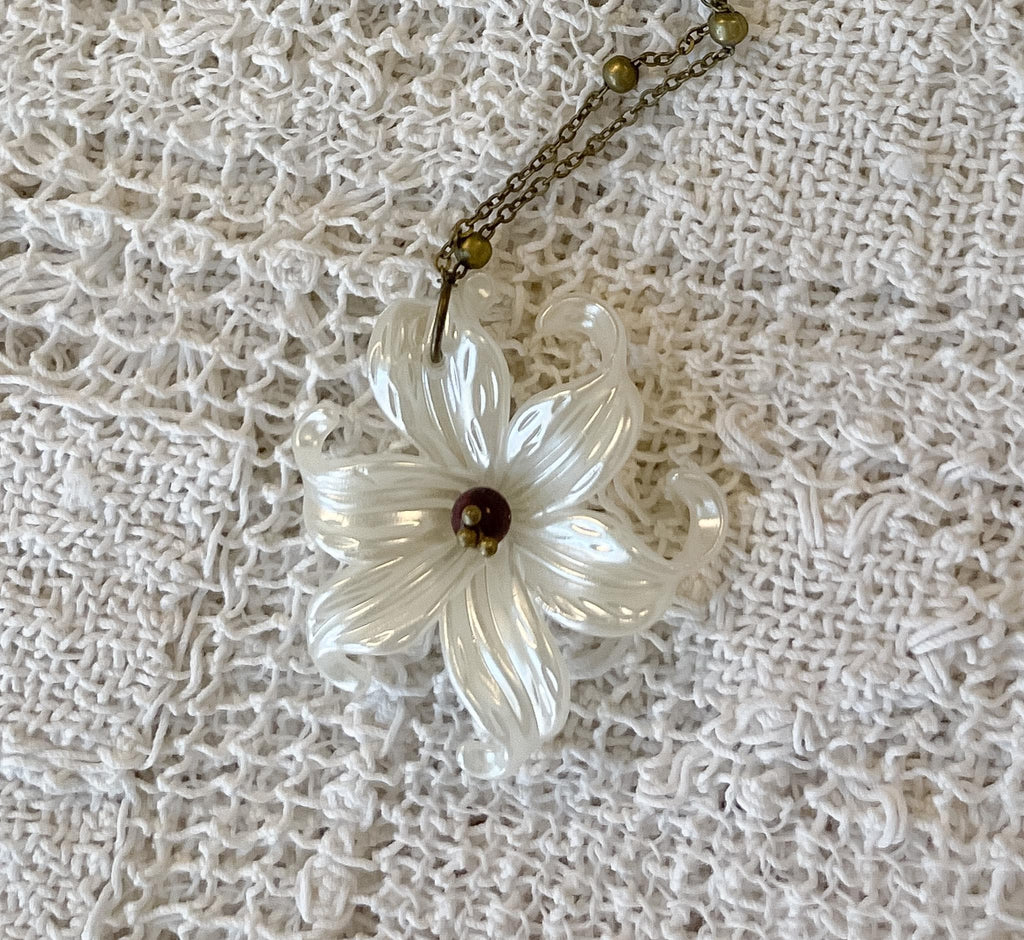 Vintage Inspired Bronze Chain White Lily Pendant Necklace – Art Nouveau Floral Jewelry