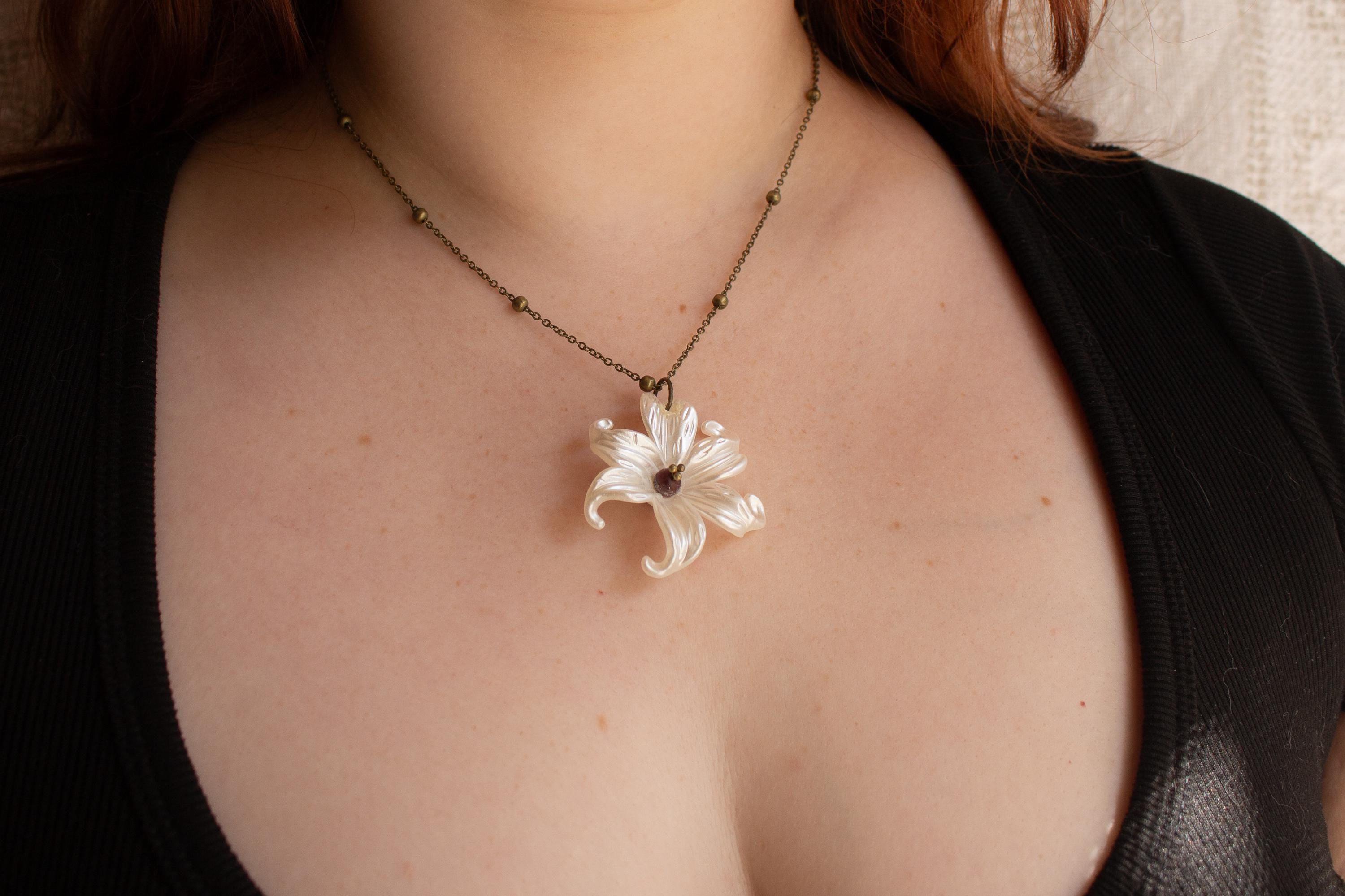 Vintage Inspired Bronze Chain White Lily Pendant Necklace – Art Nouveau Floral Jewelry