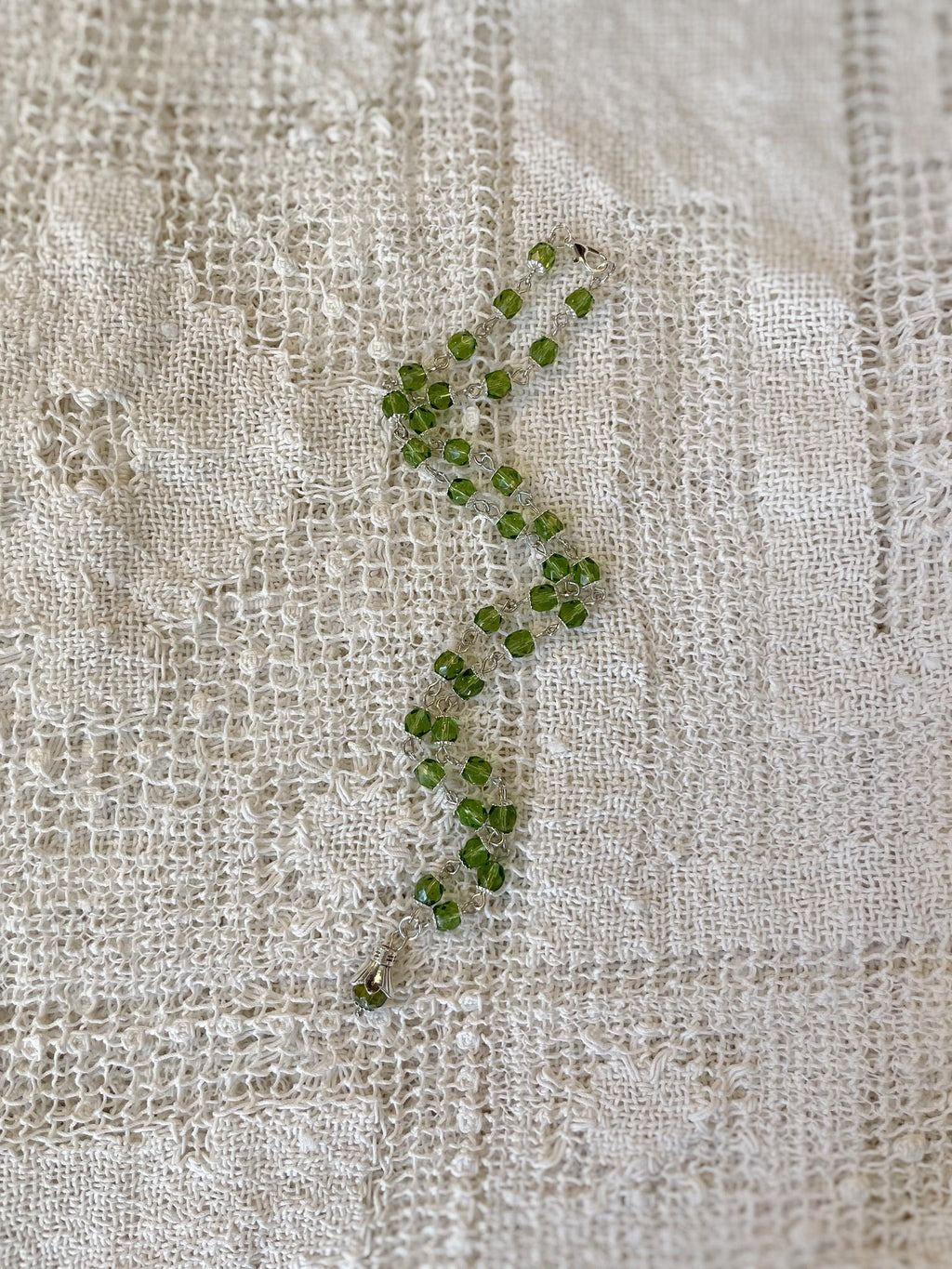 Green and Silver Beaded Necklace with Drop Pendant – Vintage Inspired Statement Jewelry